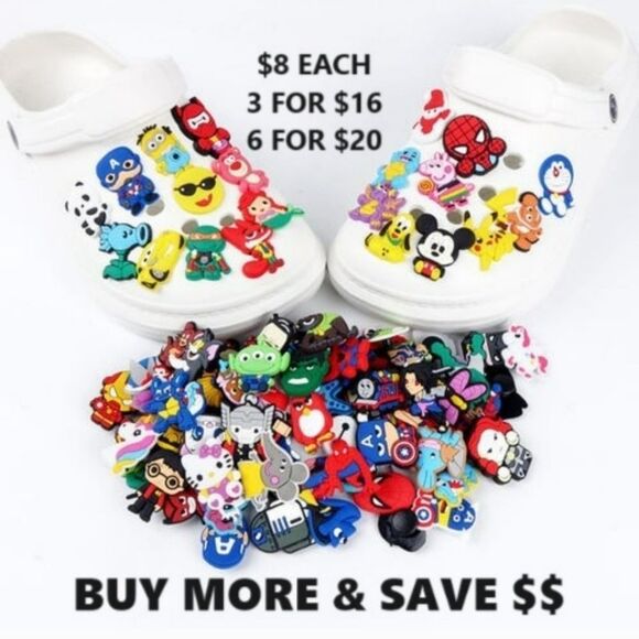 😺 Hello Kitty 🌟 Croc Charms Jibbitz Shoe Jewelry ✨️Red Strawberry 🍓 - Picture 3 of 3